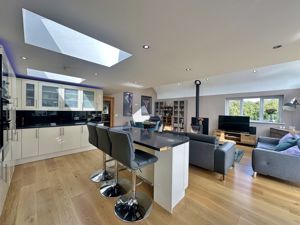 Photo 12- click for photo gallery